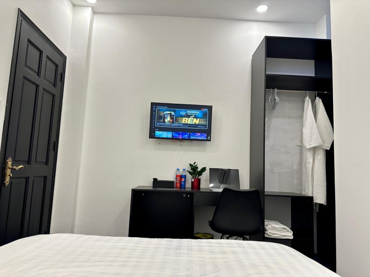Khách sạn Victoria - Wifi 5g Free 2*