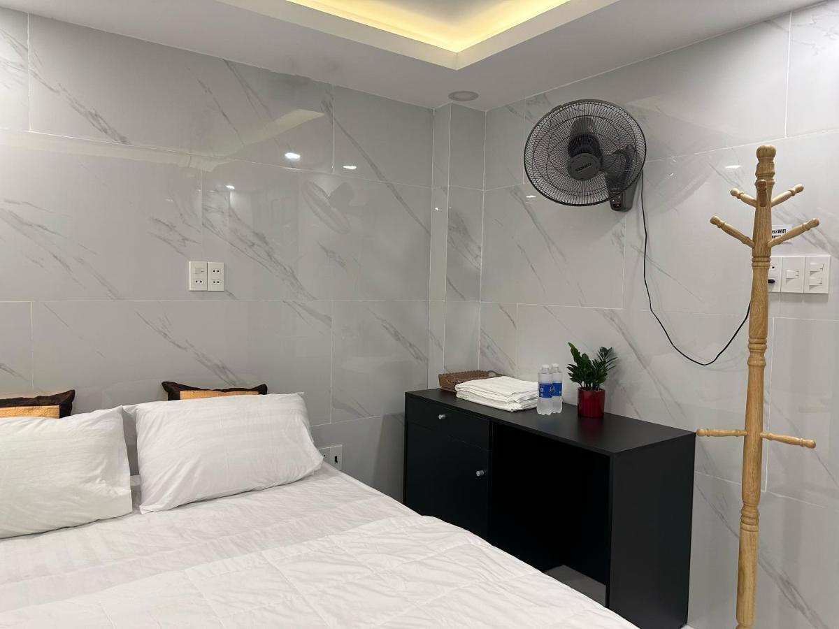 Khách sạn Victoria - Wifi 5g Free TP. Hồ Chí Minh